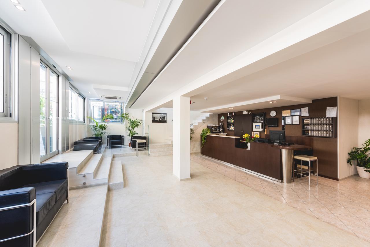 Hotel Romina Ρίμινι Εξωτερικό φωτογραφία